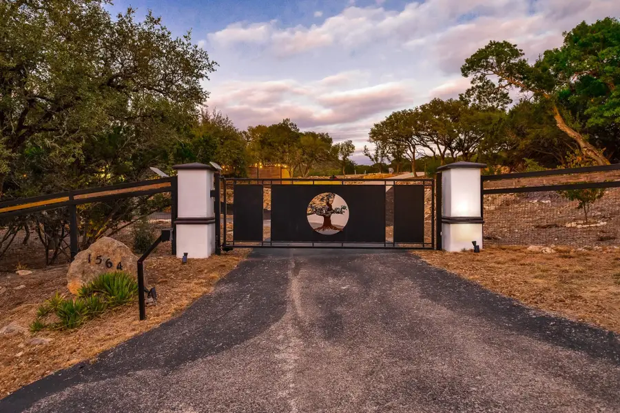 1564 Crossbow Dr, Canyon Lake, TX 78133 - #3
