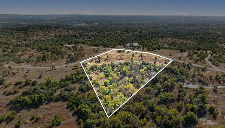 41 Moon Beam Ct, Blanco, TX 78606 - Image #2