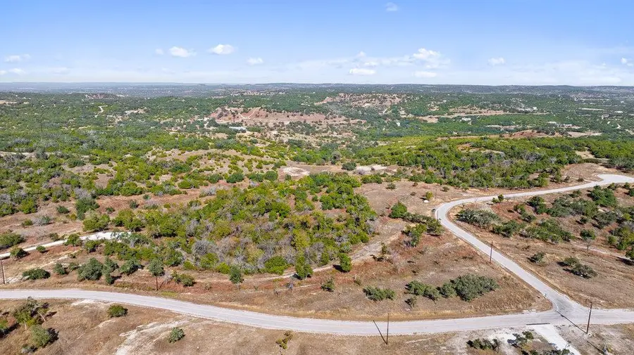 41 Moon Beam Ct, Blanco, TX 78606 - Image #3