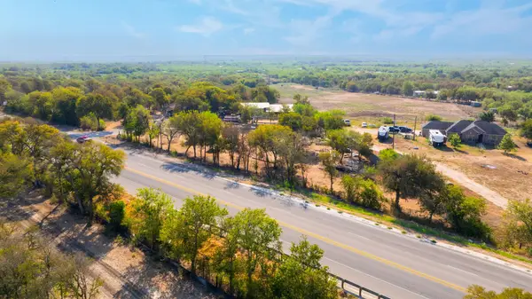 2777 Highway 21 Highway W, Dale, TX 78616