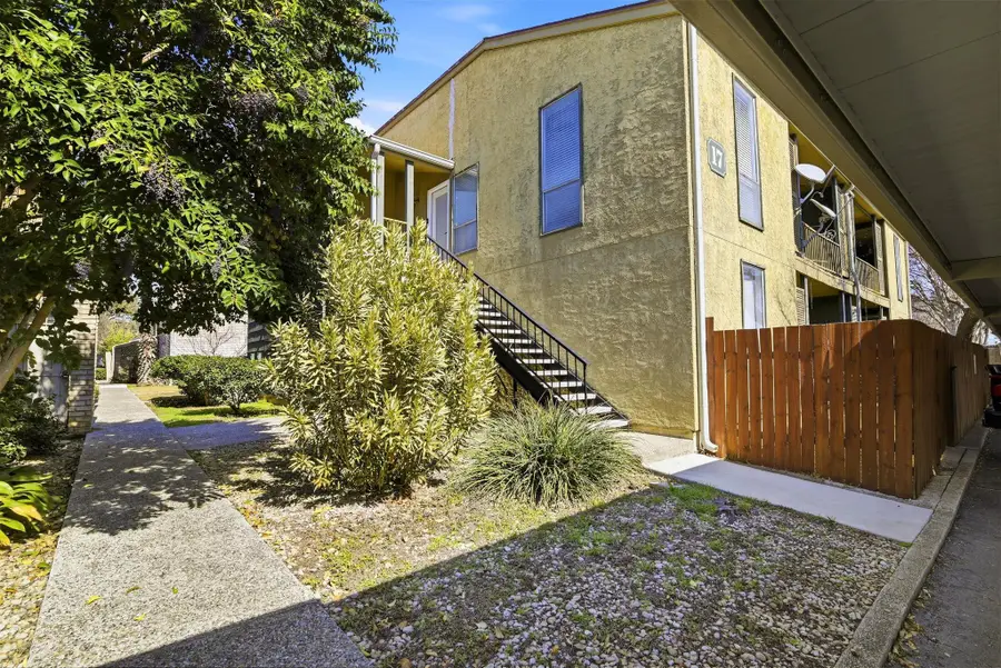 3678 Hidden Dr #1702, San Antonio, TX 78217 - #2