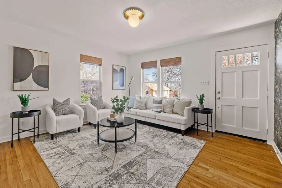 1180 1/2 Sol Wilson Ave, Austin, TX 78702 - #2