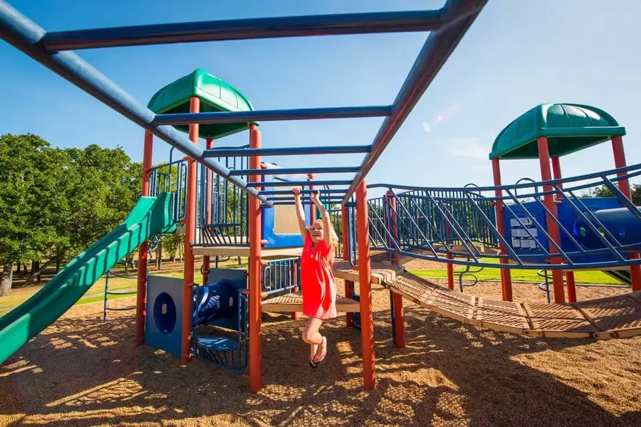 116 Pinyon Pine Dr, Bastrop, TX 78602 - #3