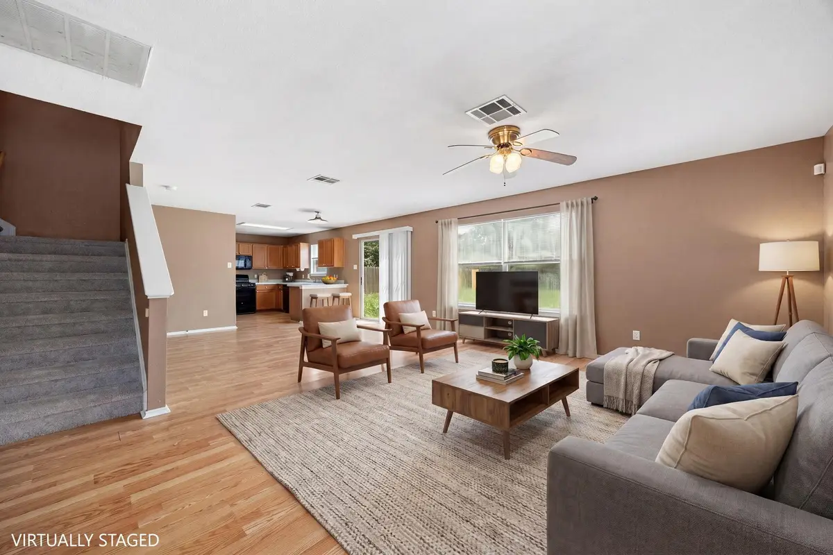 12033 Kilmartin Ln, Austin, TX 78754 - #1