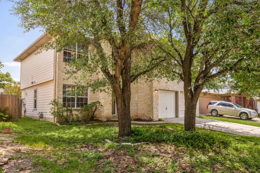 12033 Kilmartin Ln, Austin, TX 78754 - #3