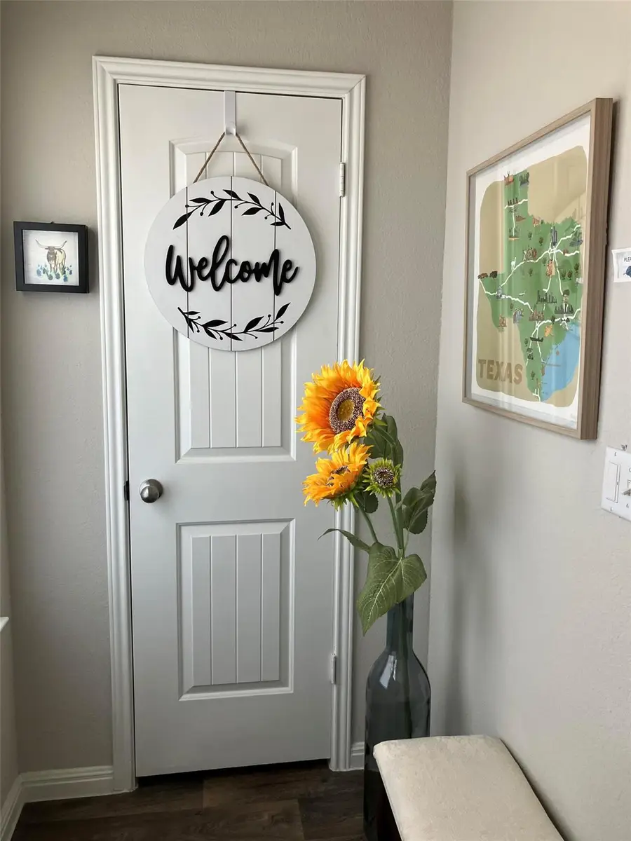 119 Mercer St, Bastrop, TX 78602 - Image #2