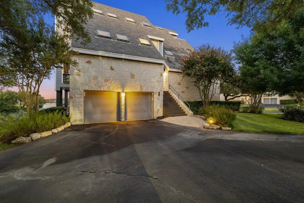 903 Cat Hollow Club Dr #A-1, Spicewood, TX 78669 - #1