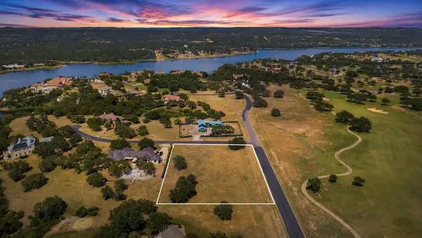 25801 Cliff Cv, Spicewood, TX 78669