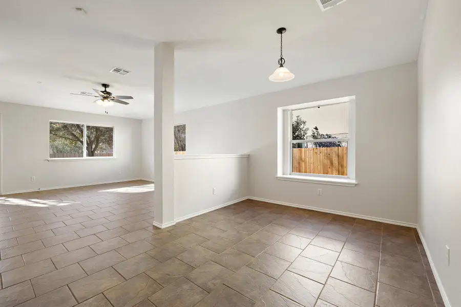 1149 Stone Forest Trl, Round Rock, TX 78681 - Image #3