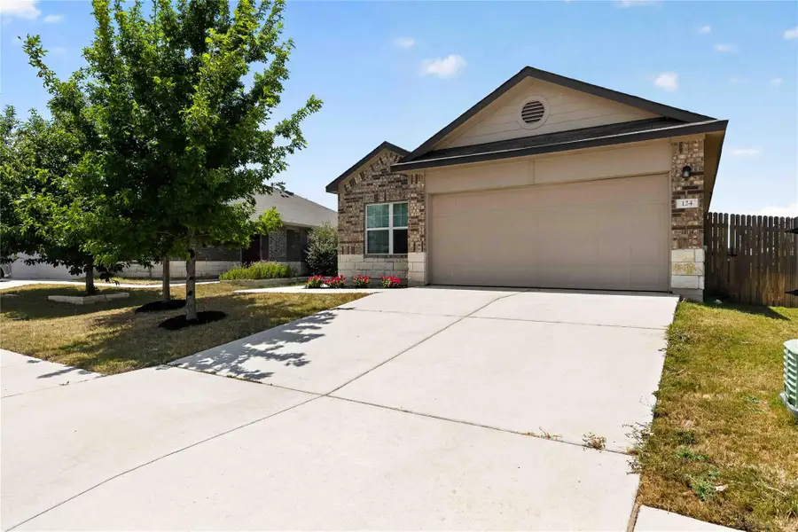 124 Democracy Ct, Liberty Hill, TX 78642 - #2
