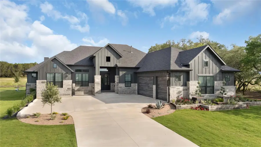 1009 Doelling Dr, Florence, TX 76527 - #3