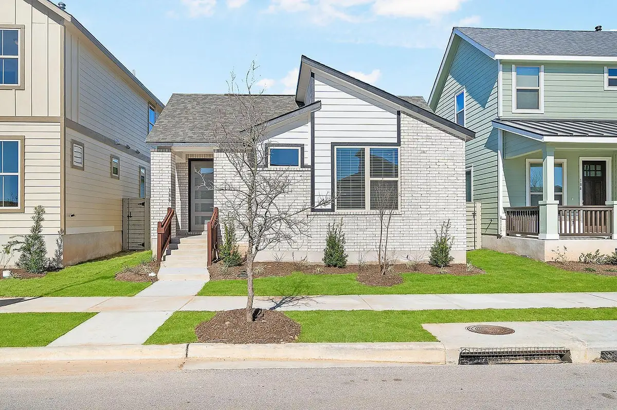 186 Weaver Ln, Bastrop, TX 78602 - #1