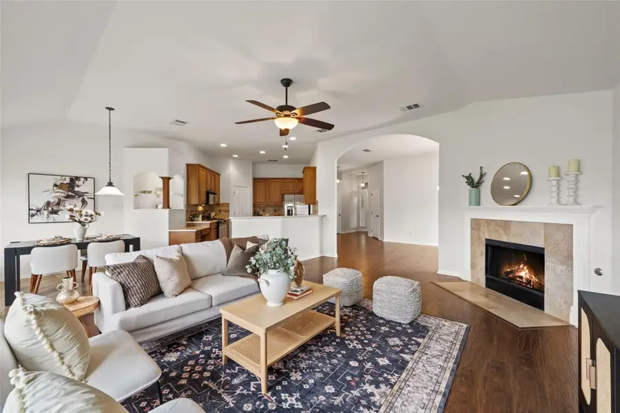 912 Abbeyglen Castle Dr, Pflugerville, TX 78660 - #2