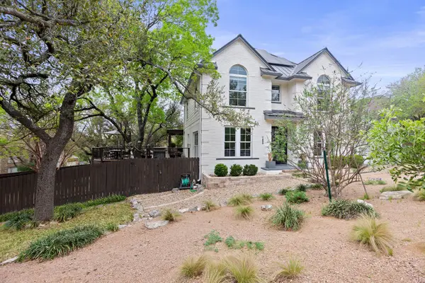 7800 Moonflower Dr, Austin, TX 78750