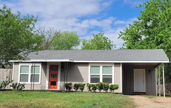 505 N Lbj Dr, Johnson City, TX 78636