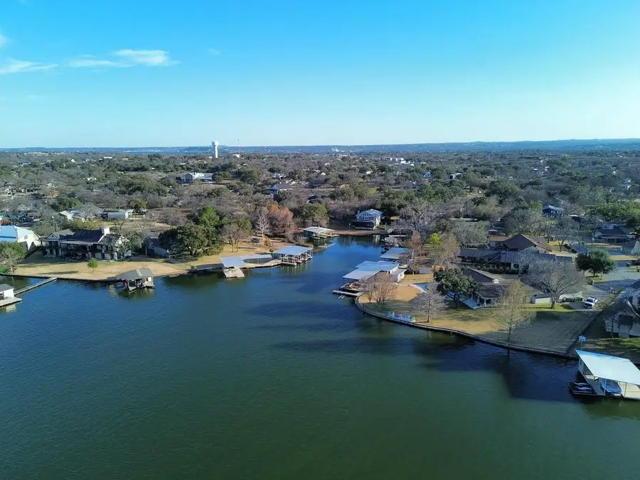 305 W Briar Dr, Granite Shoals, TX 78654 - #3