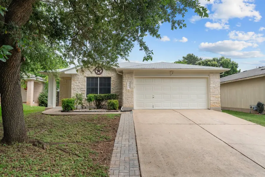 203 Presidio Dr, Leander, TX 78641 - #2
