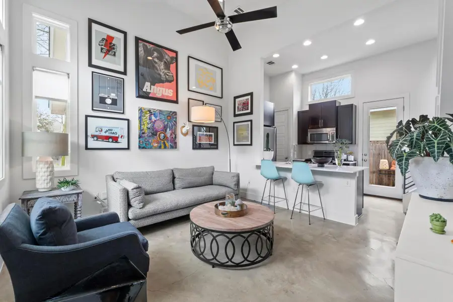 1304 Palo Duro Rd #B, Austin, TX 78757 - Image #3