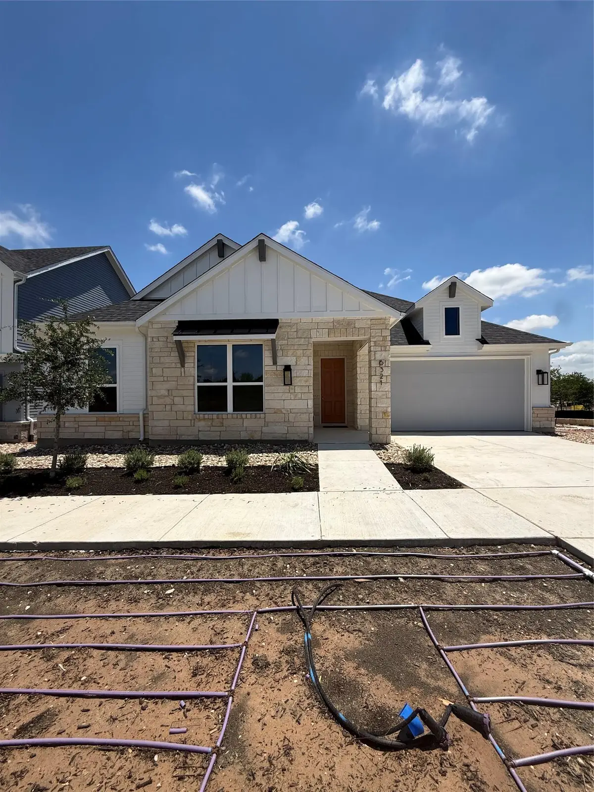 6321 Mcmurtry St, Austin, TX 78747 - #1