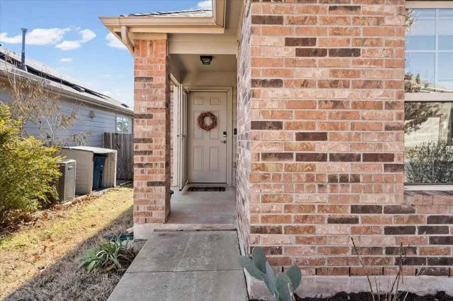 3901 Alpine Autumn Dr, Austin, TX 78744 - Image #2