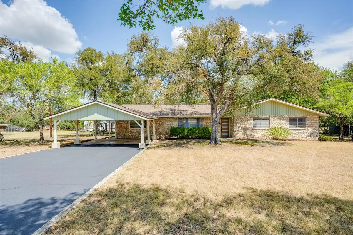 402 Suttles Ave, San Marcos, TX 78666 - #1