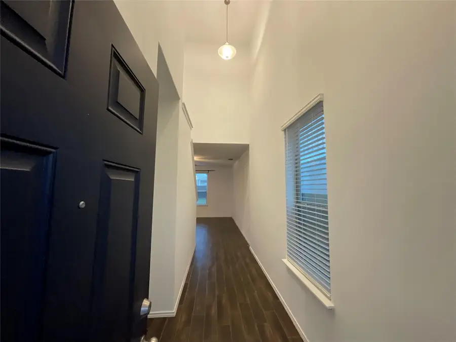 128 Banyon Dr, Liberty Hill, TX 78642 - #2
