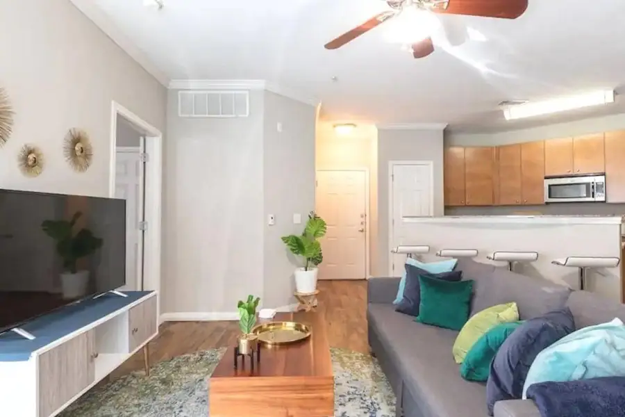 2502 Leon St #209, Austin, TX 78705 - #2