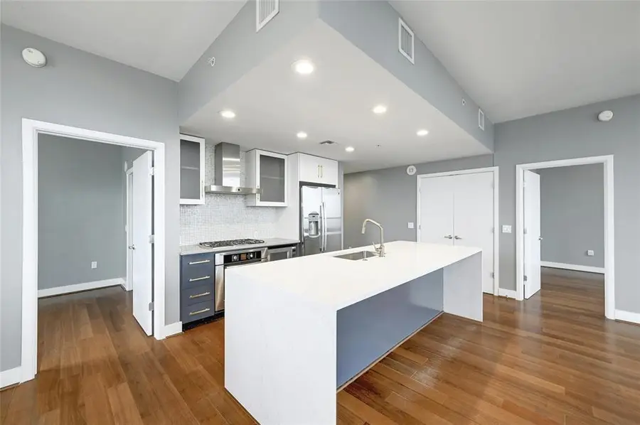 300 Bowie St #2301, Austin, TX 78703 - #3