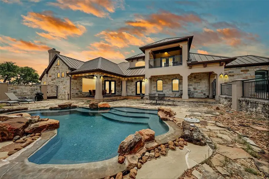 1073 Las Brisas Dr, Canyon Lake, TX 78133 - Image #2