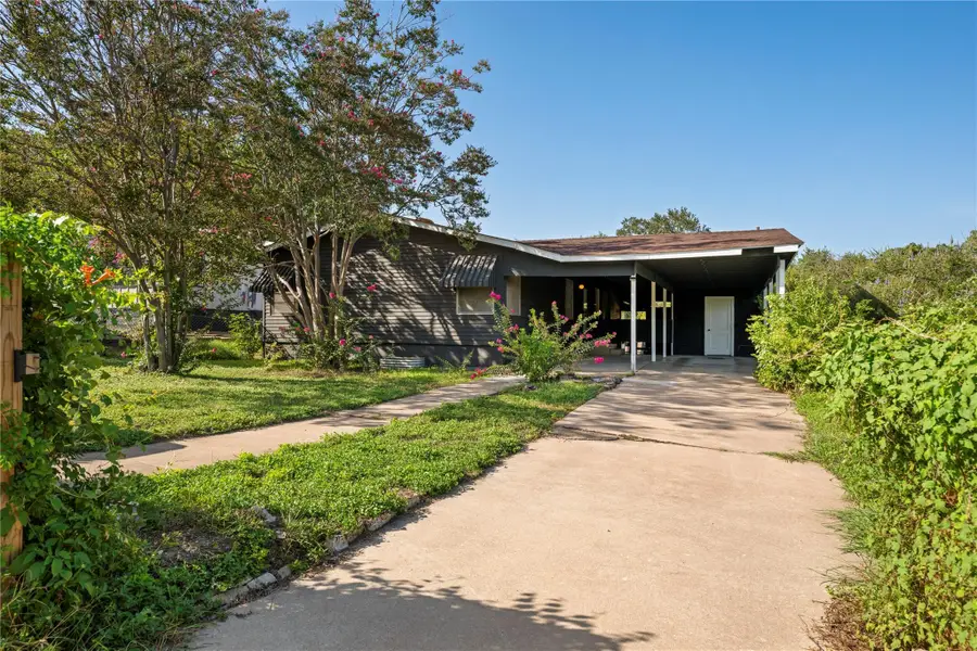 402 Philco Dr, Austin, TX 78745 - #2