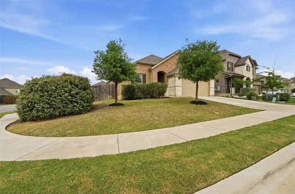 392 Algaroba Loop, Buda, TX 78610