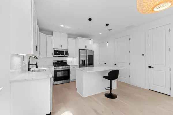 5305 Ledesma Rd #4, Austin, TX 78721