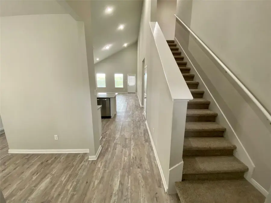 632 Donegal Ln, Georgetown, TX 78626 - #3