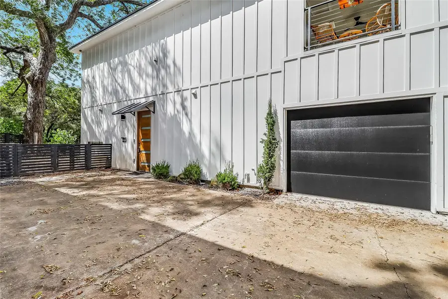 1111 W Annie St, Austin, TX 78704 - Image #2