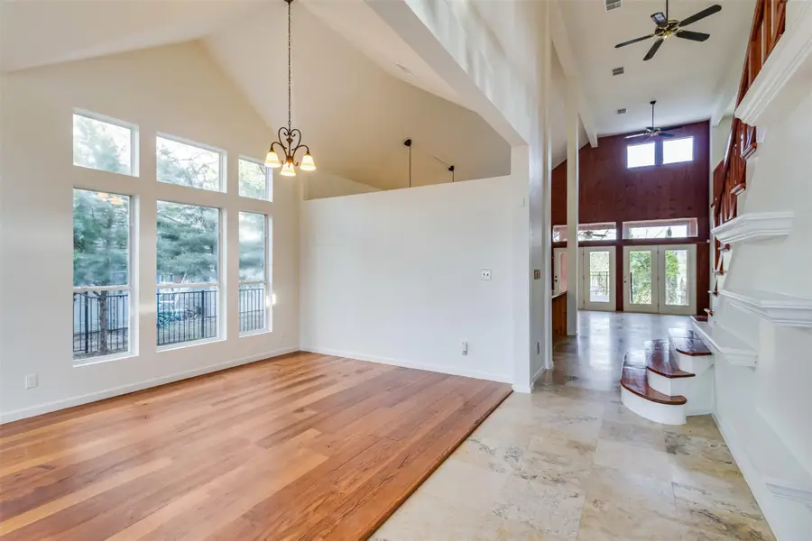 2450 River Oaks Dr, Kingsland, TX 78639 - Image #2