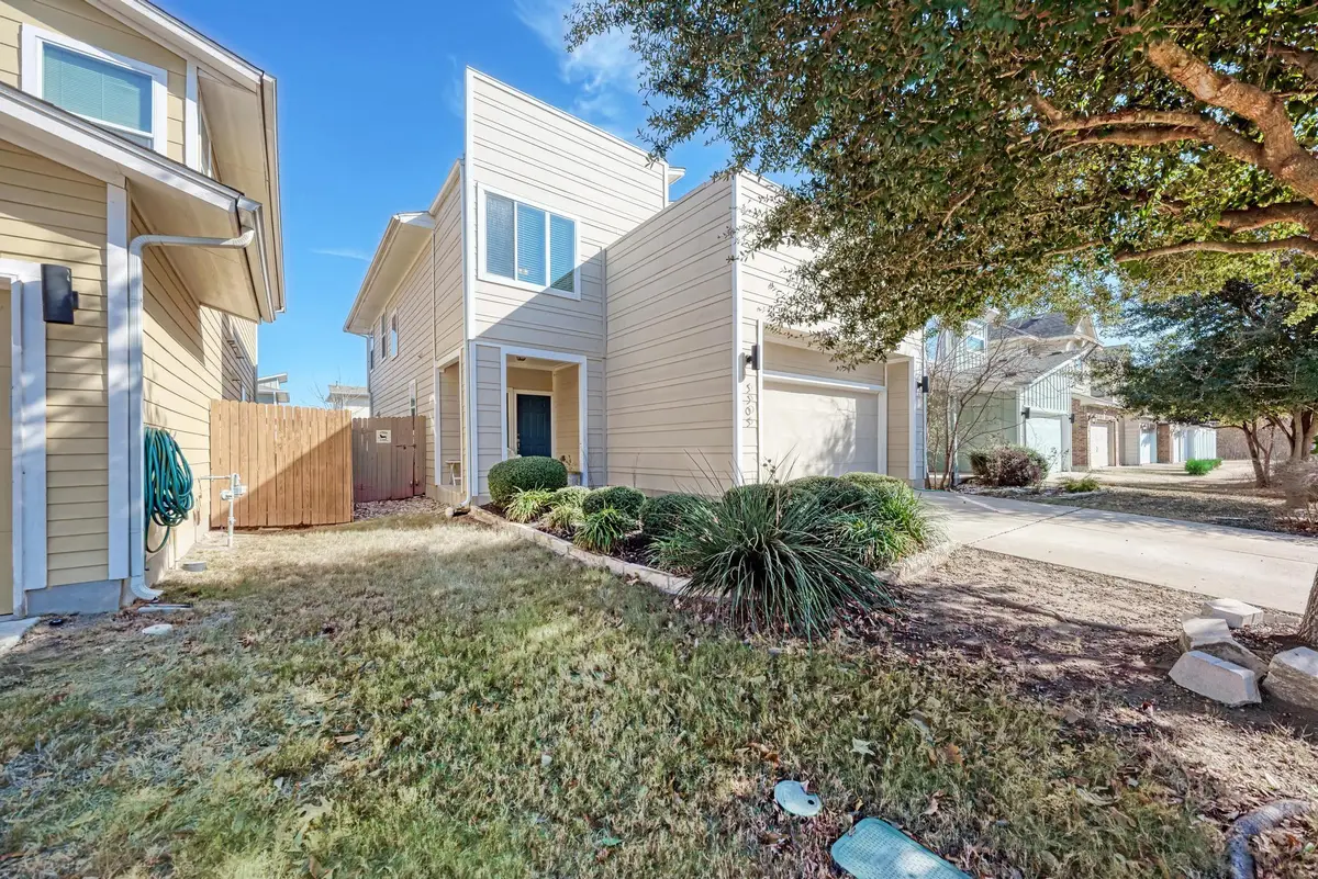 5305 Ingersoll Ln S, Austin, TX 78744 - Image #1