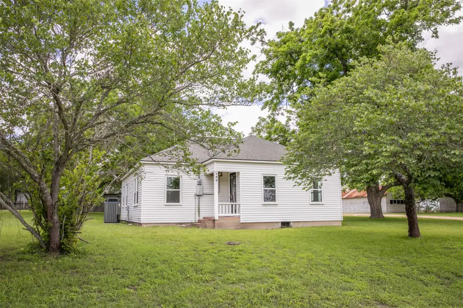 400 N Brazos St, Burton, TX 77835 - #2