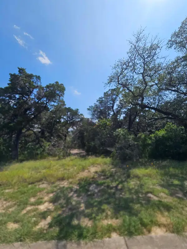 18905 Leisure Ln, Lago Vista, TX 78645