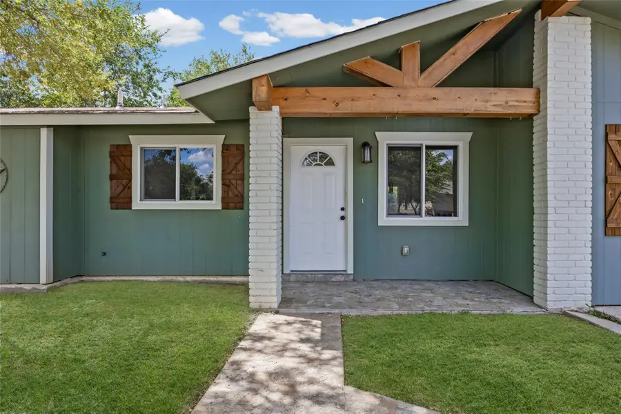 1531 Lahn Rd Rd, New Braunfels, TX 78130 - #2