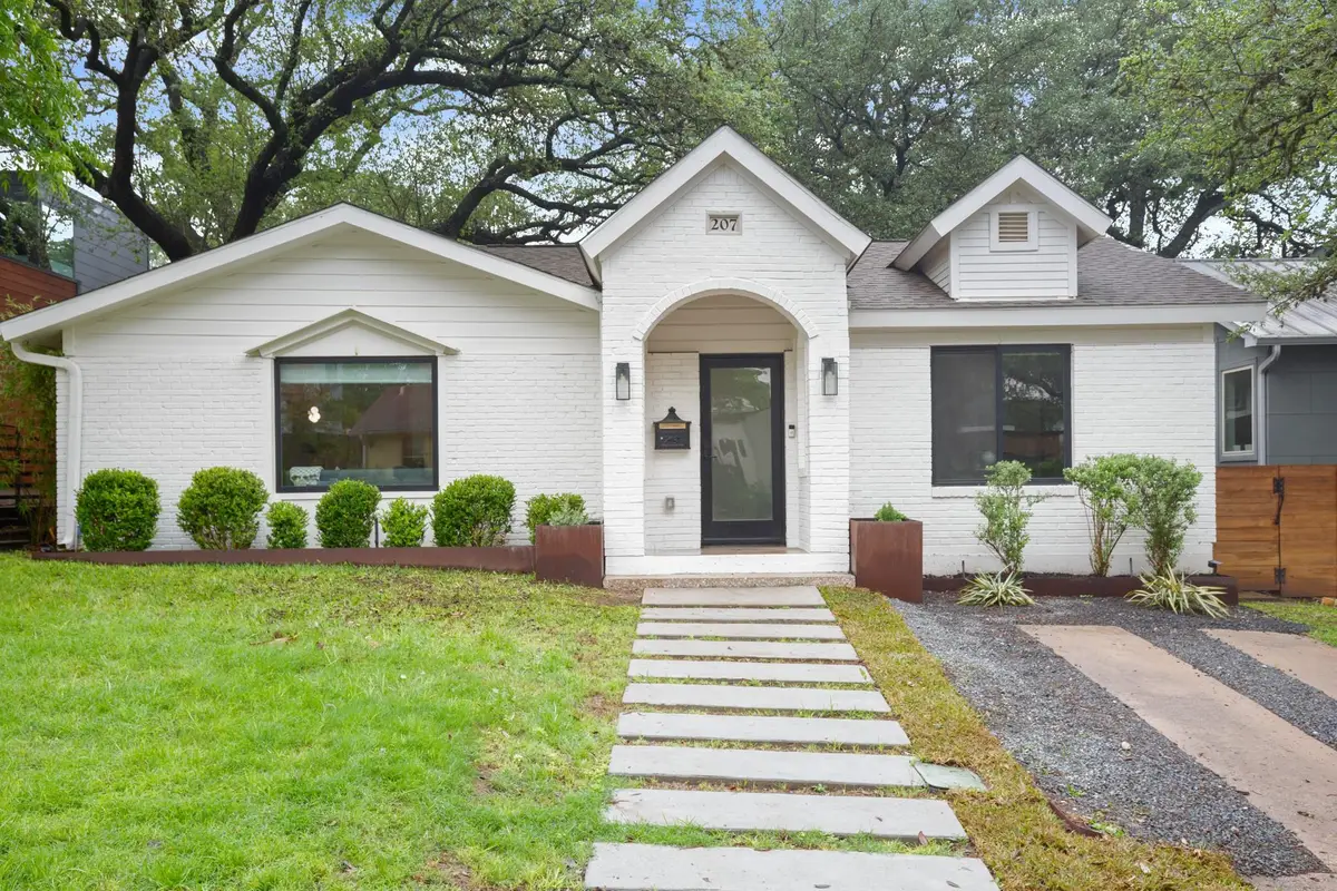 207 El Paso St, Austin, TX 78704 - #1