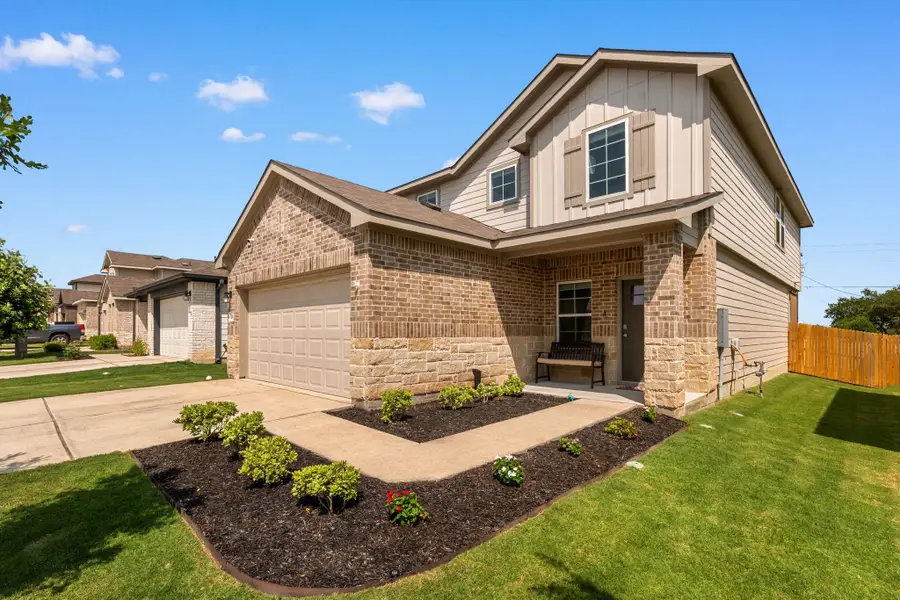 709 Lake Sweewater Ln, Buda, TX 78610 - #2