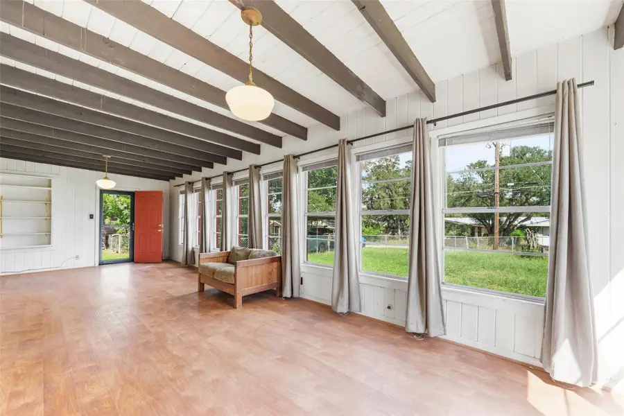 107 W Holland St, San Marcos, TX 78666 - #3