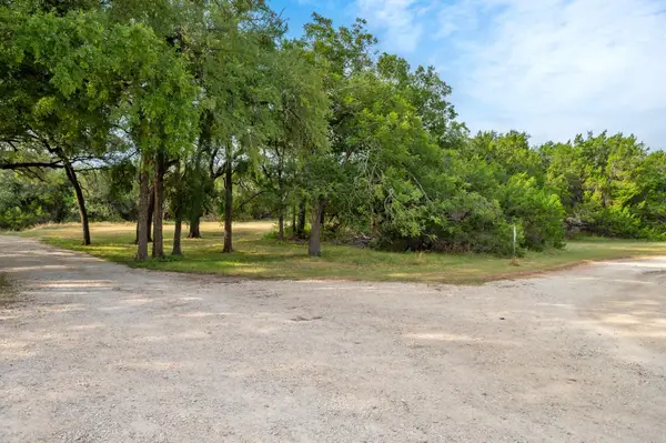 5021 Little Valley Rd, Leander, TX 78641