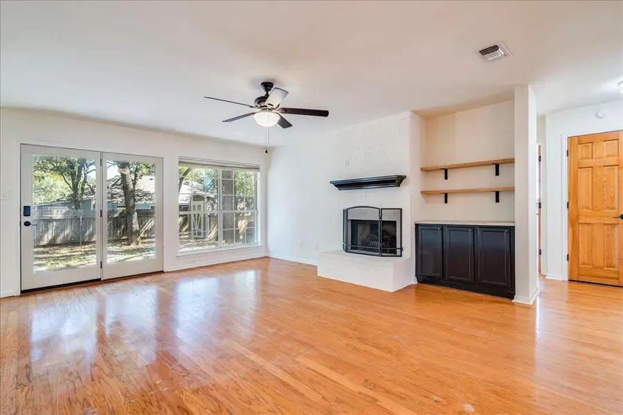 107 Windmill Cv, Georgetown, TX 78628 - #3
