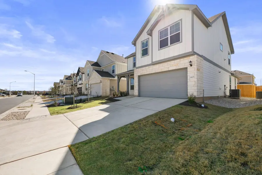 1605 Holly Lake Dr, Leander, TX 78641 - #3