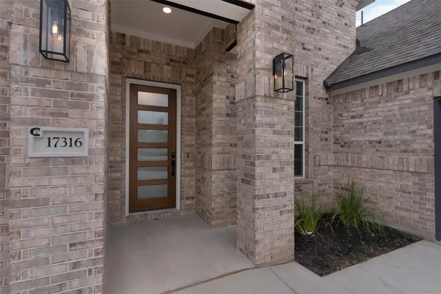 1612 Willow Bean Dr, Georgetown, TX 78633 - #2