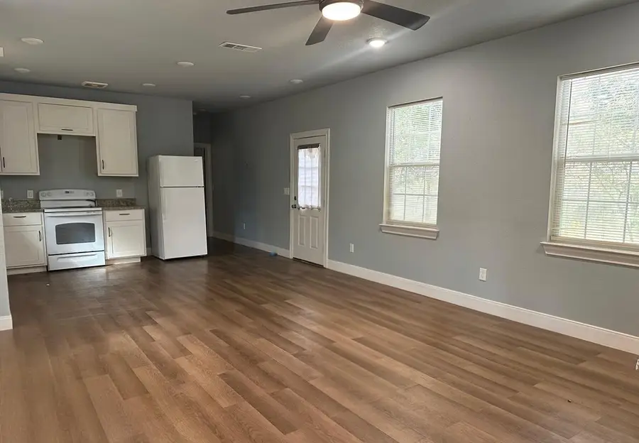 117 Songwood Dr, Bastrop, TX 78602 - Image #3