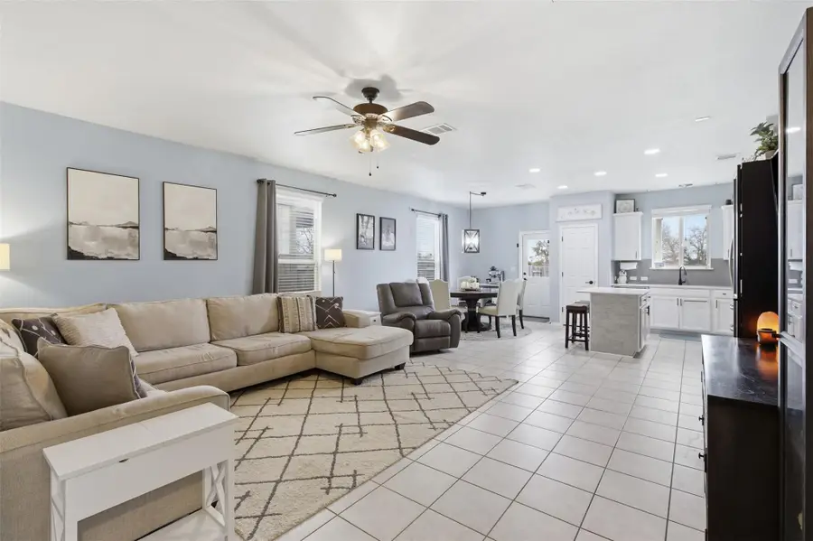 174 Russet Trl, Georgetown, TX 78628 - #2