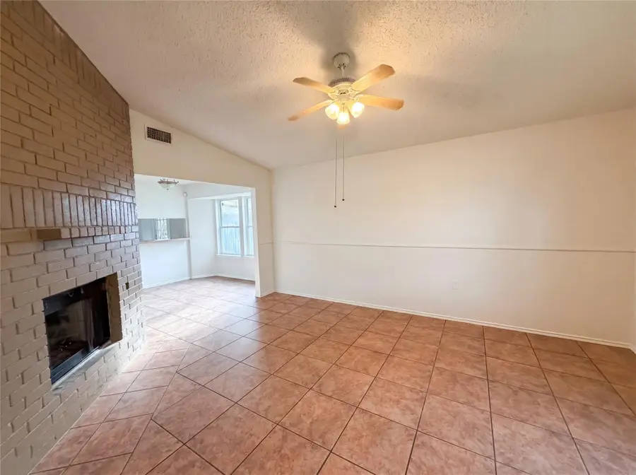1301 Pitcairn Dr, Pflugerville, TX 78660 - #3