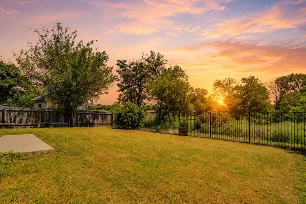 981 Goldenrod St, Kyle, TX 78640